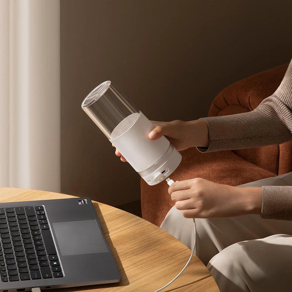 MIJIA ポータブルジューサーカップ 2 電動フルーツブレ - Immersion Hand Blender Set のレビューと価格